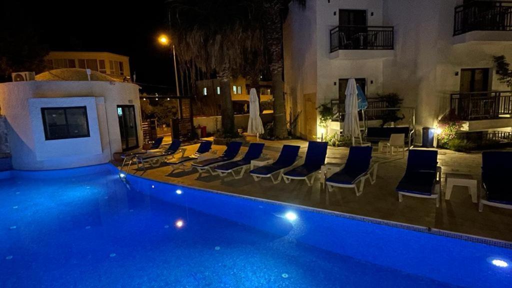 Orion Hotel Bitez Esterno foto