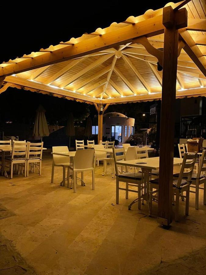 Orion Hotel Bitez Esterno foto